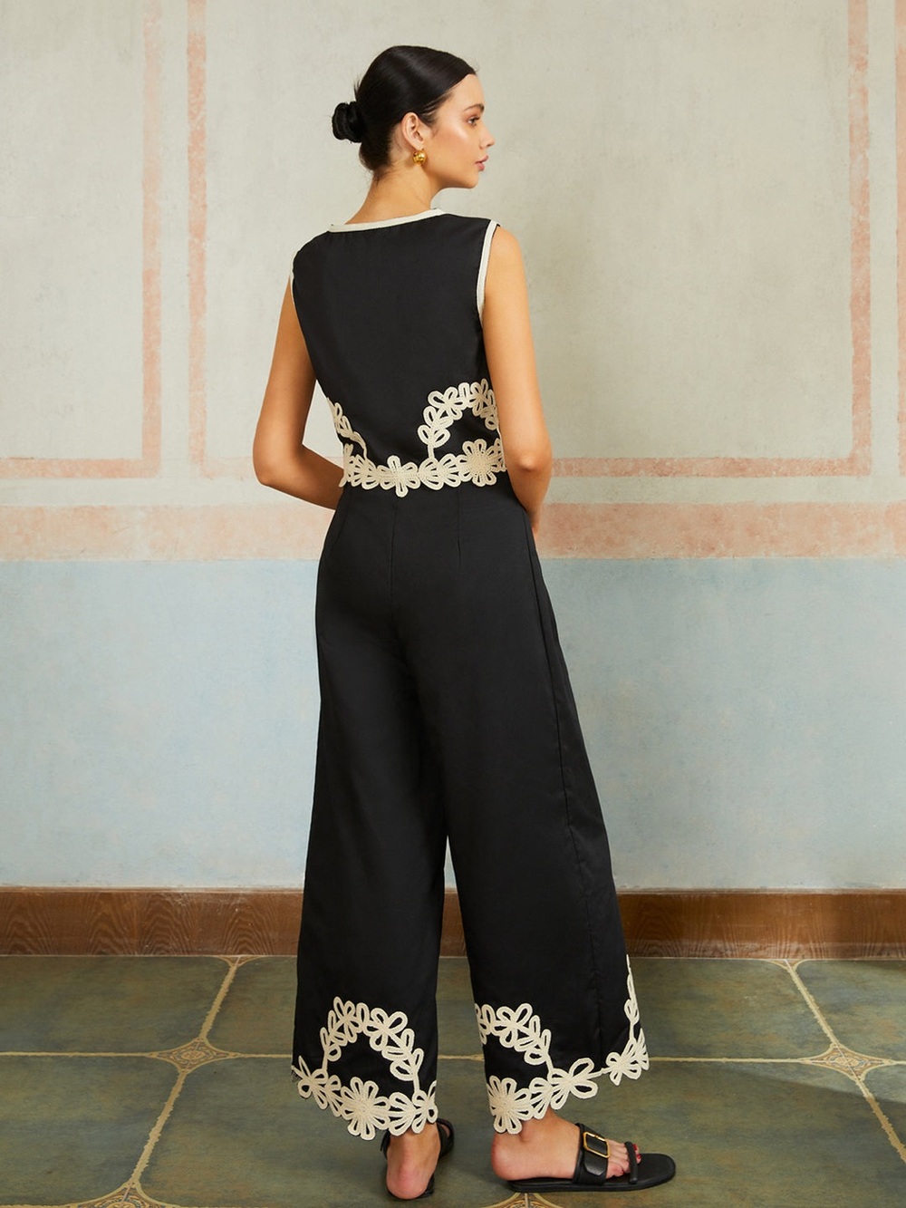 Commense Casual Embroidery Sleeveless Zipper Pants Set size Medium. New with tag - Picture 5 of 5